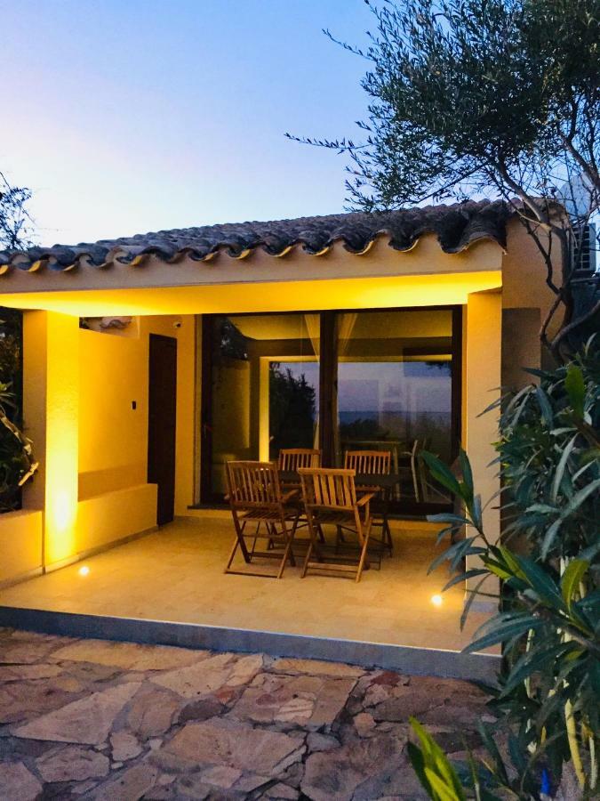 Dimora Simius Ferienhaus *